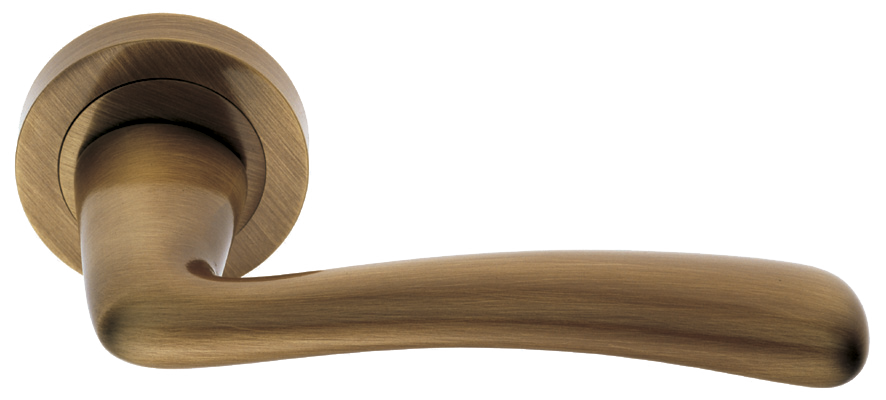 Ручка дверная COCKATOO R2 BGO раздельная на круглой розетке, цвет - матовая бронза фото купить в Воронеже